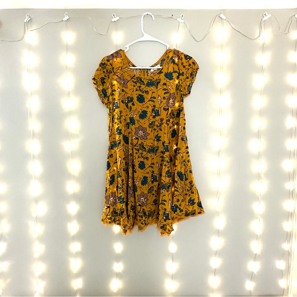 Fall Flowy Floral Dress, Silence & Noise
